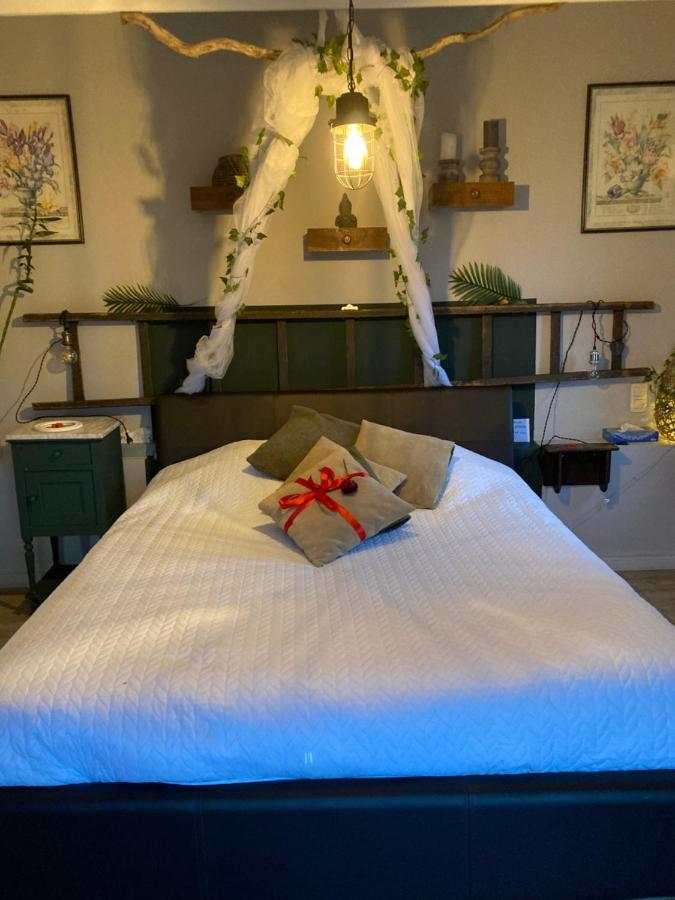 L'Intimite De L'O Hotel Merbes-le-Chateau Ngoại thất bức ảnh